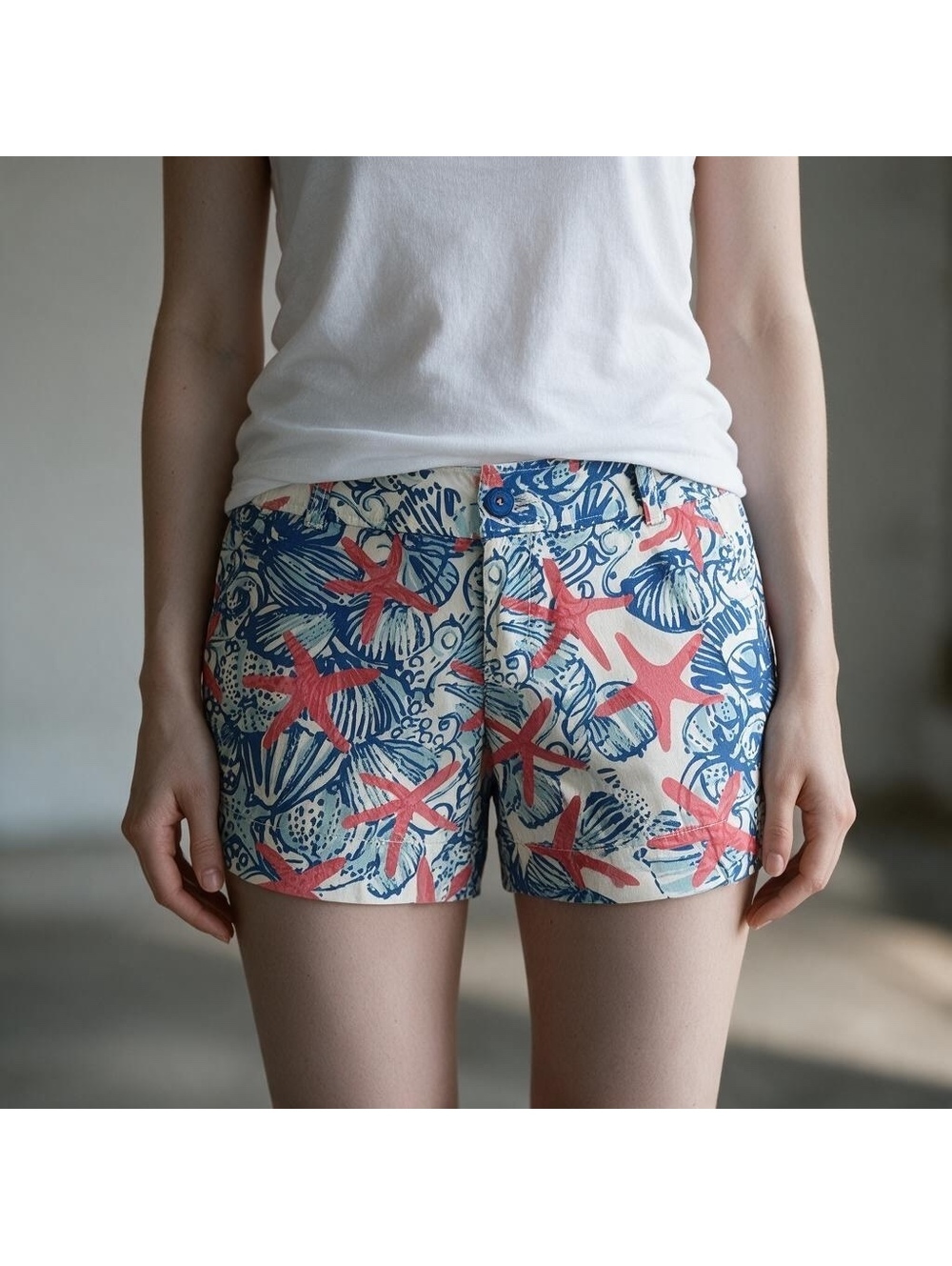 Lilly Pulitzer Callahan Navy Blue Coral White Starfish Seashell Shorts Sz 4 EUC